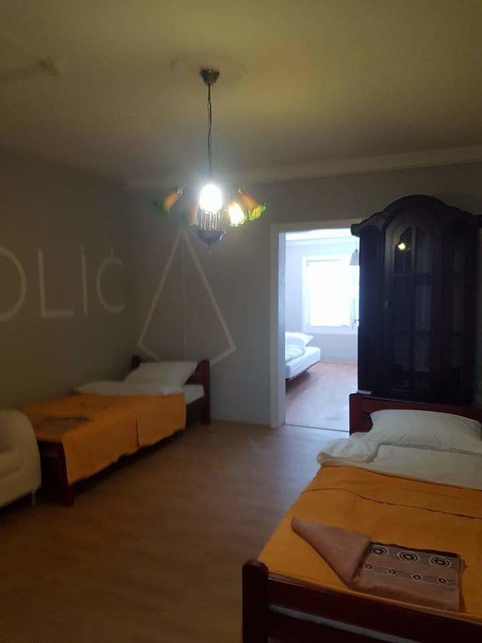 Golden Danube Bed & Breakfast เวลิโก กราดิชเต ภายนอก รูปภาพ