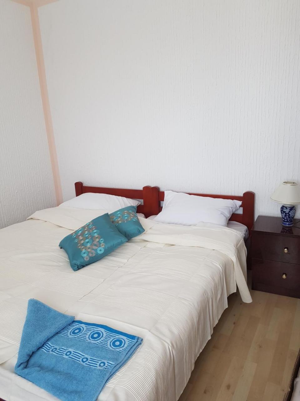 Golden Danube Bed & Breakfast เวลิโก กราดิชเต ภายนอก รูปภาพ